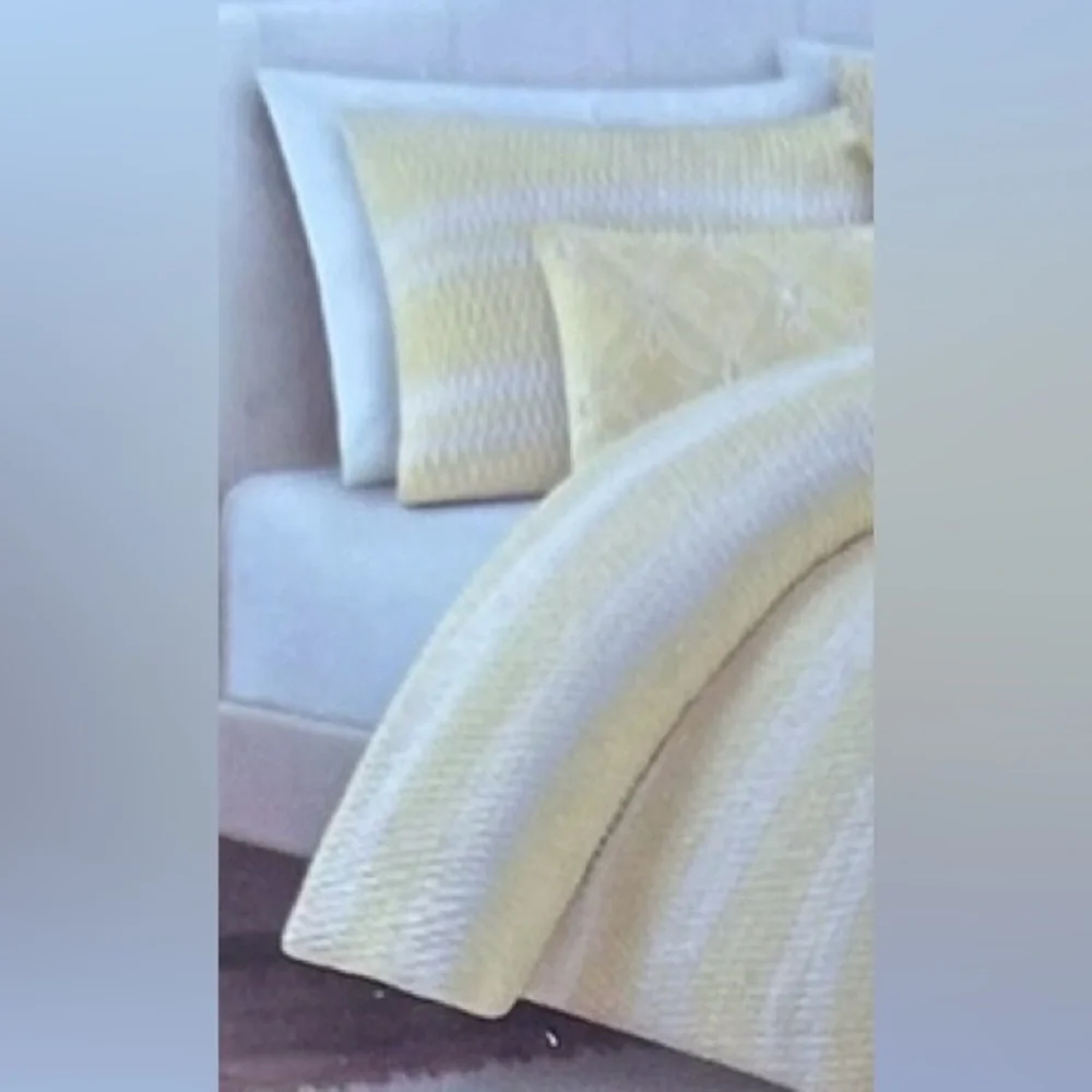 CLOTH & CANOPY Yellow White Stripe Queen Comforter Set 3pc #0911245